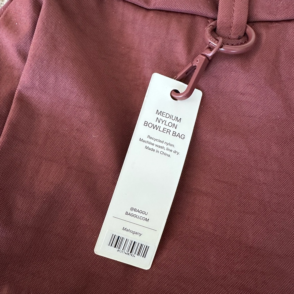 Baggu medium bowler bag in mahogany - Picture 2 of 2